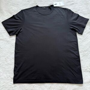 NWT!!! Theory men’s organic cotton Tshirt size XL Retail 85$